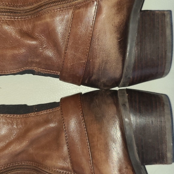 Vince Camuto leather tall boots - Picture 4 of 8